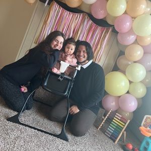 Meet your Posher, Kayla